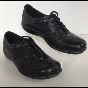 Clark Beal leather lace up bendable loafers